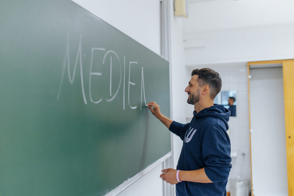 Erweiterungsstudiengang Medienpädagogik